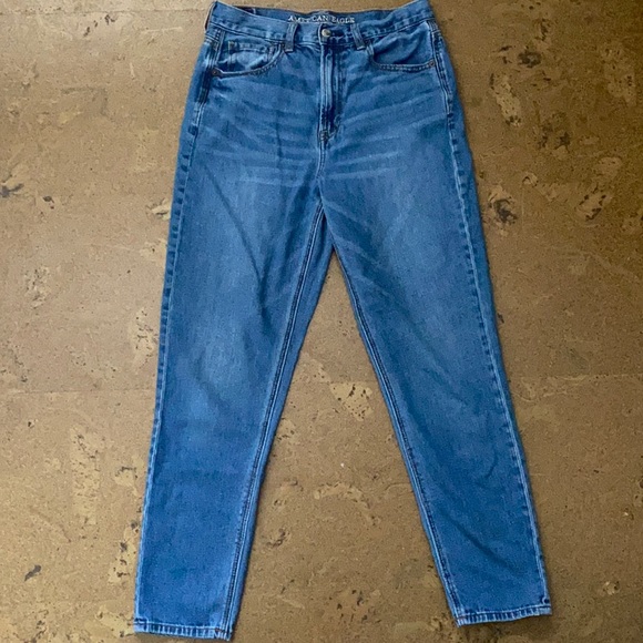 American Eagle Mom Jeans - Picture 1 of 5